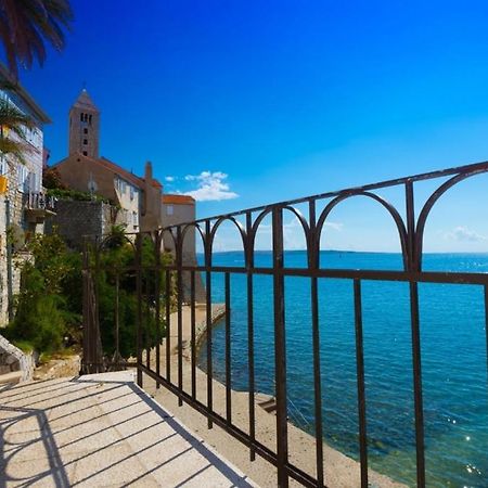 Apartment Apoksiomen Barbat na Rabu Εξωτερικό φωτογραφία